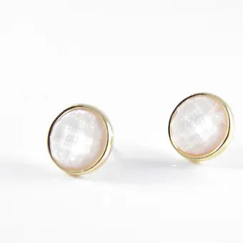 PEARL STUDS