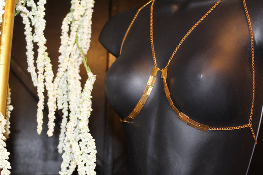 GEO BODY CHAIN